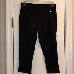 Nike Dri-Fit Capri Leggings